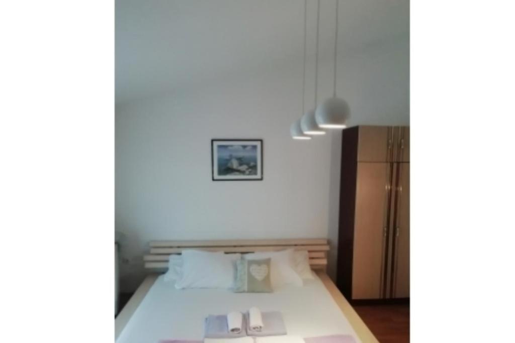 Apartments Triton Rogoznica  Eksteriør bilde